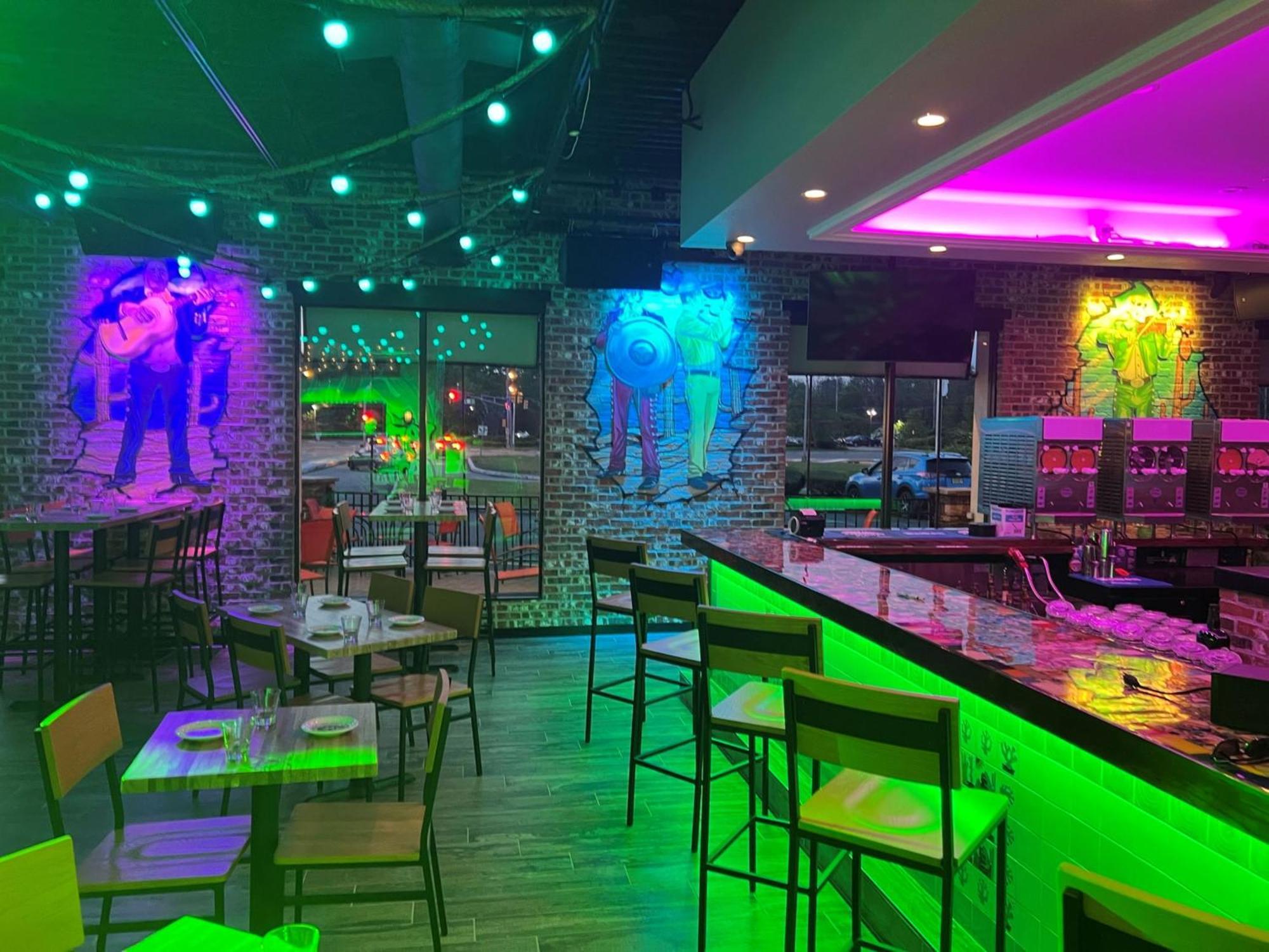 帕西帕尼/费尔菲尔德假日套房酒店 外观 照片